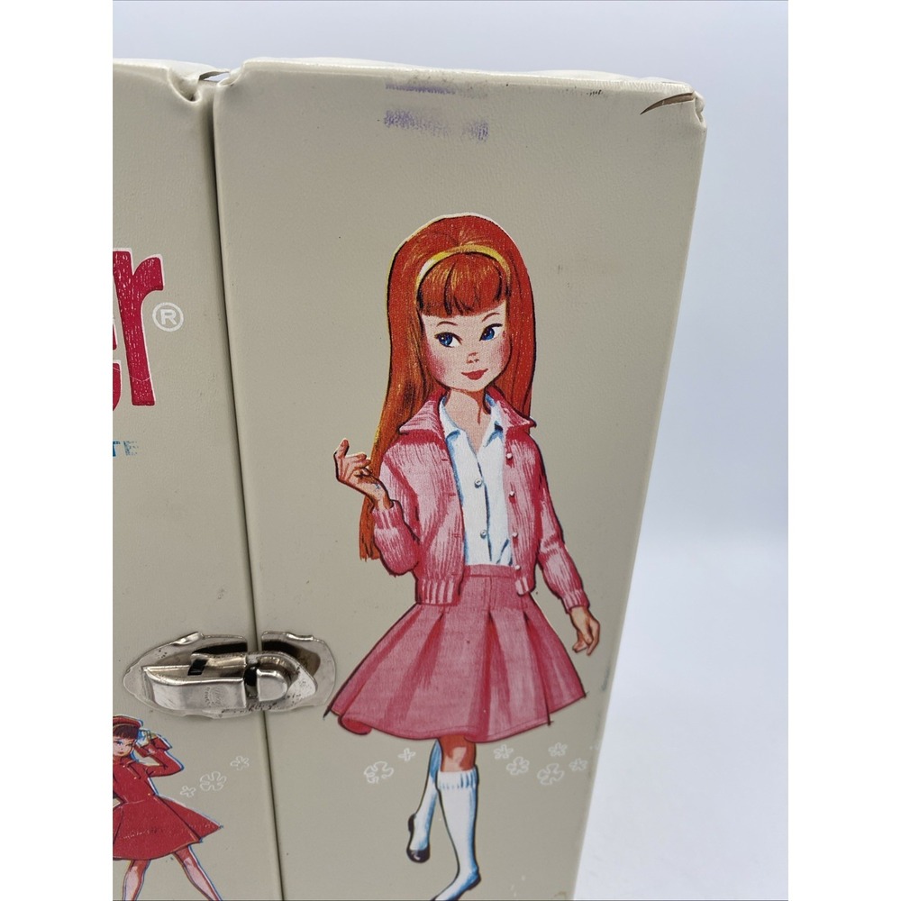 1963 Skipper Doll Case w/ Doll and accessories Mattel Barbie's Little Sister - Picture 3 of 16